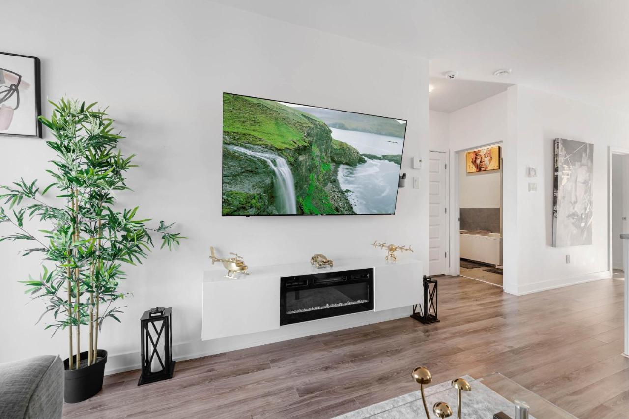Charming And Cozy Condo Apartment Gatineau Bagian luar foto