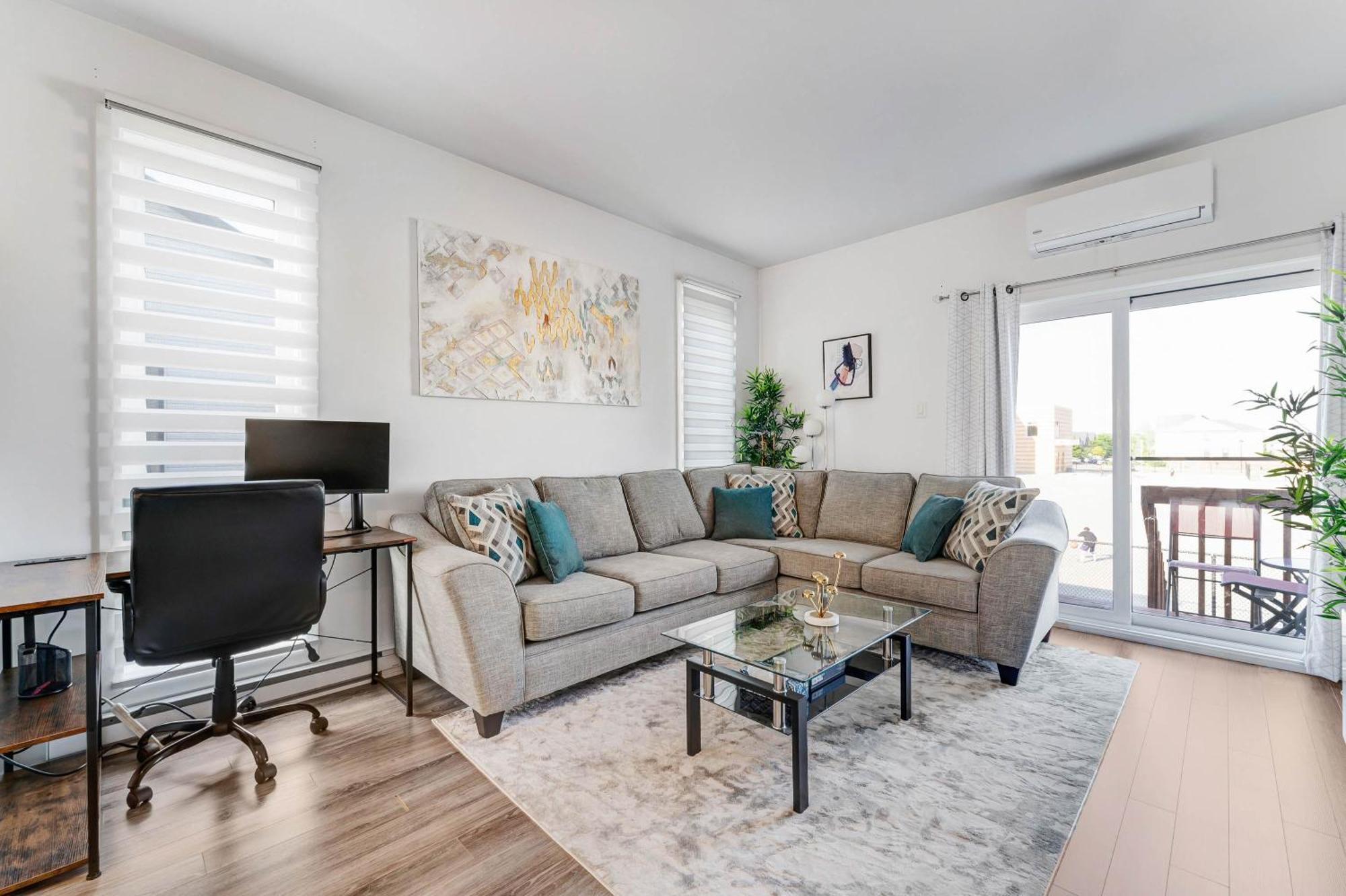 Charming And Cozy Condo Apartment Gatineau Bagian luar foto