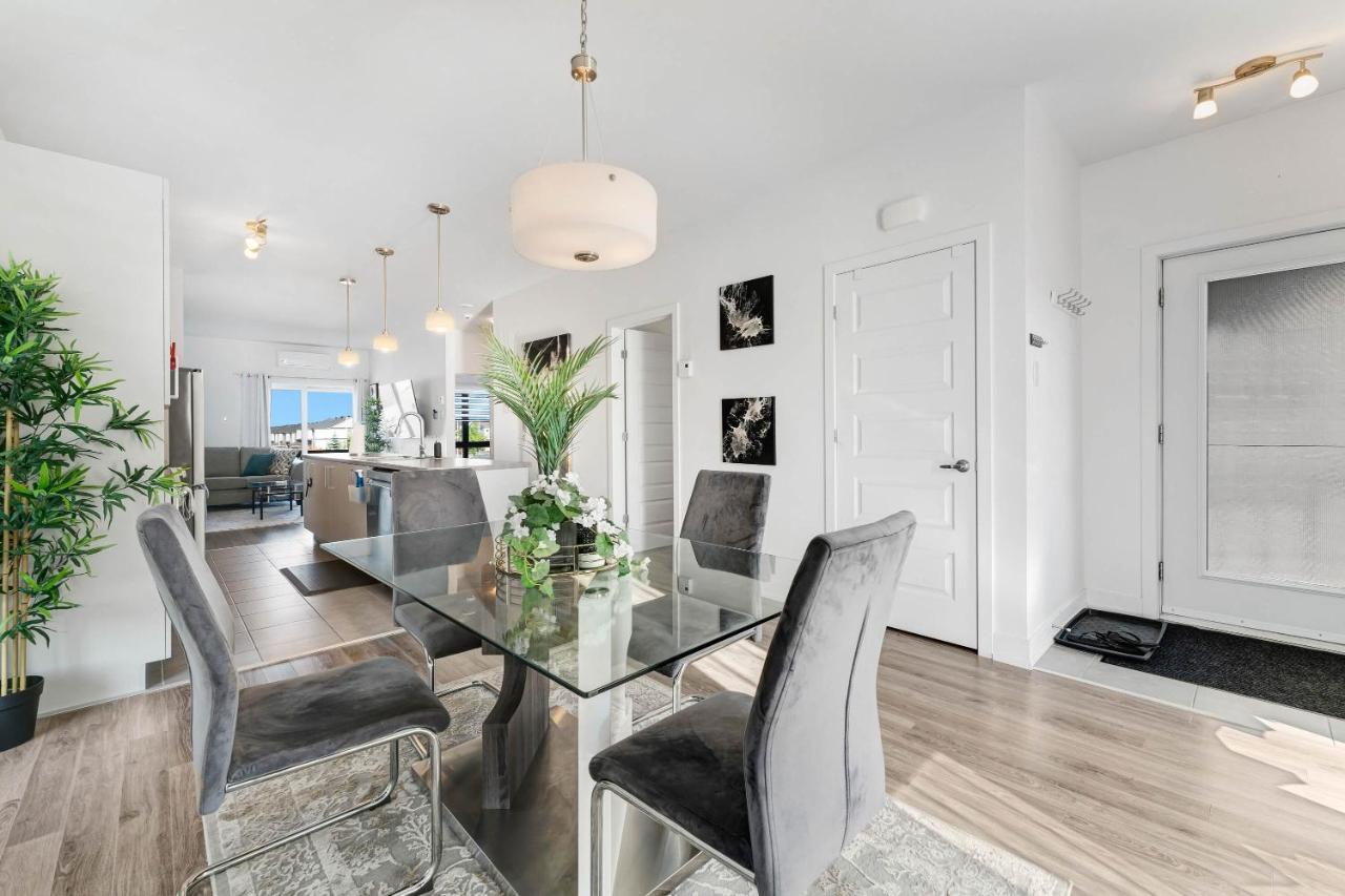 Charming And Cozy Condo Apartment Gatineau Bagian luar foto
