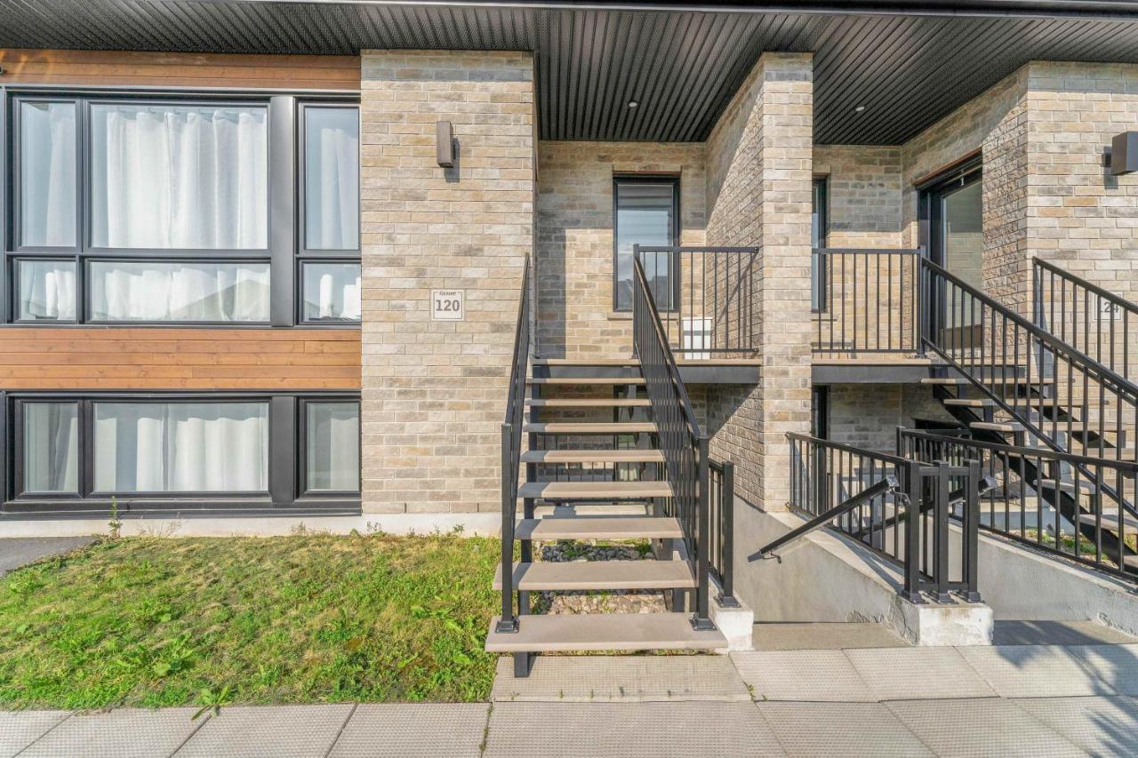 Charming And Cozy Condo Apartment Gatineau Bagian luar foto